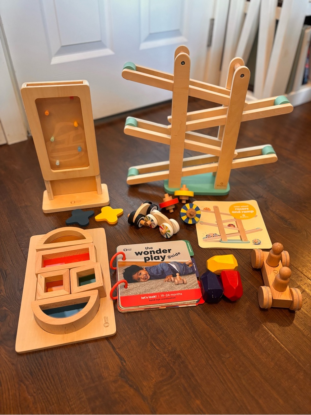 Kiwico let’s look upgraded playkit 19-24 months